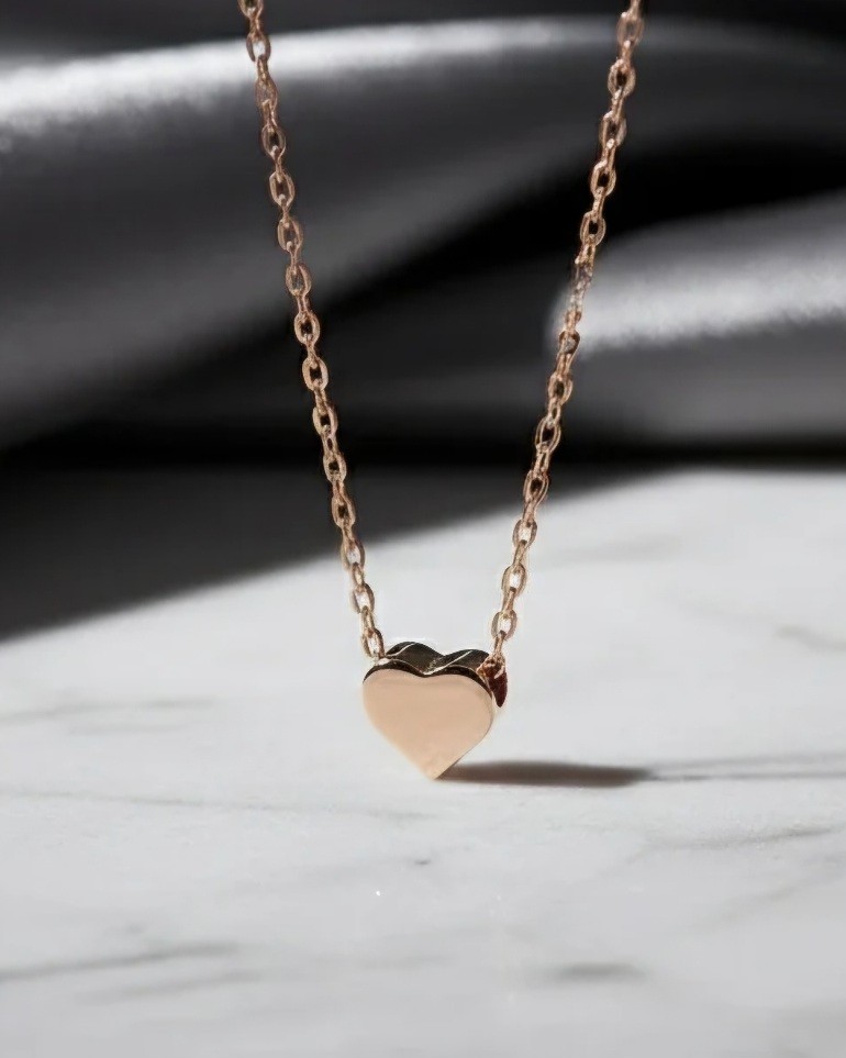 zlaté srdiečko na retiazke