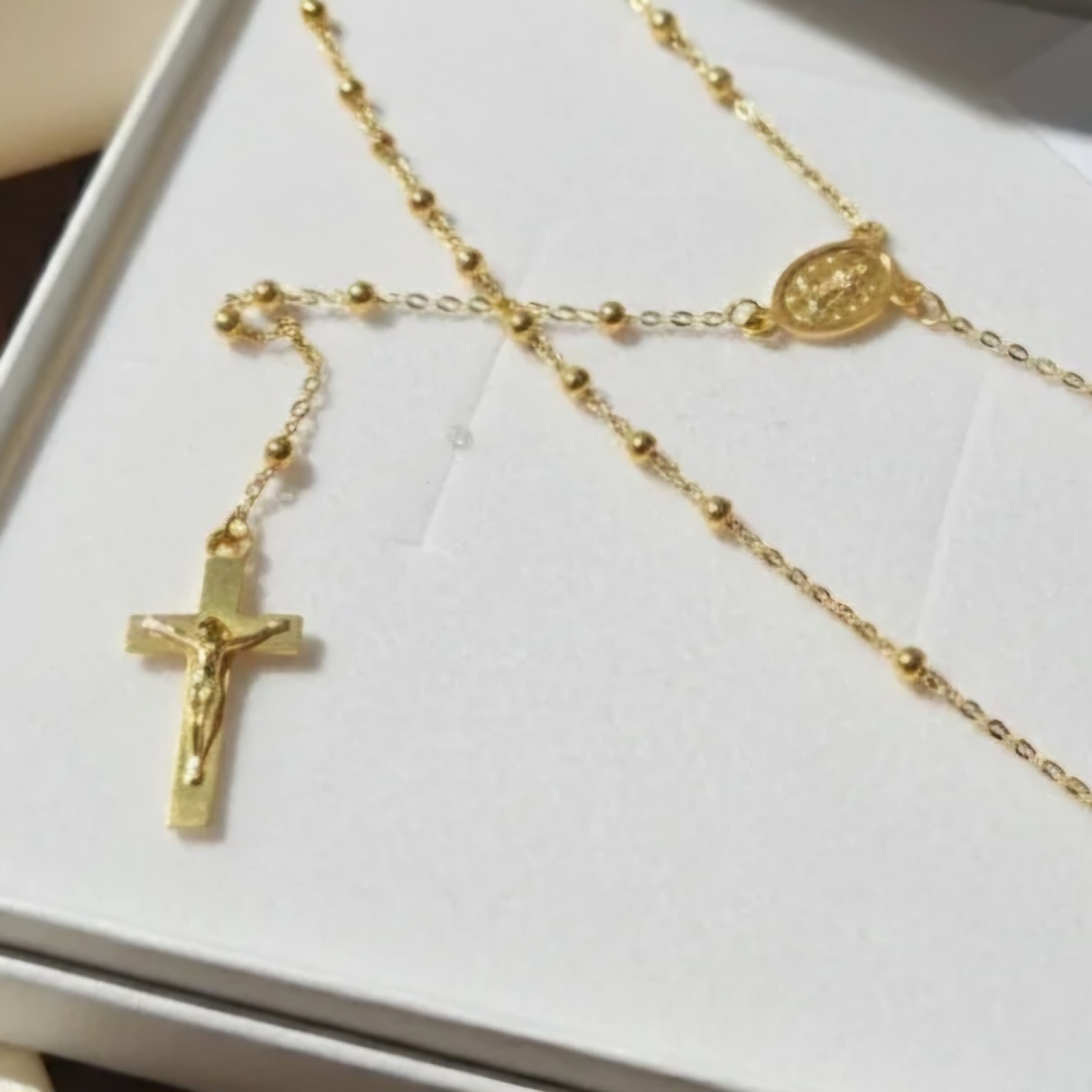 zlatá retiazka ruženec